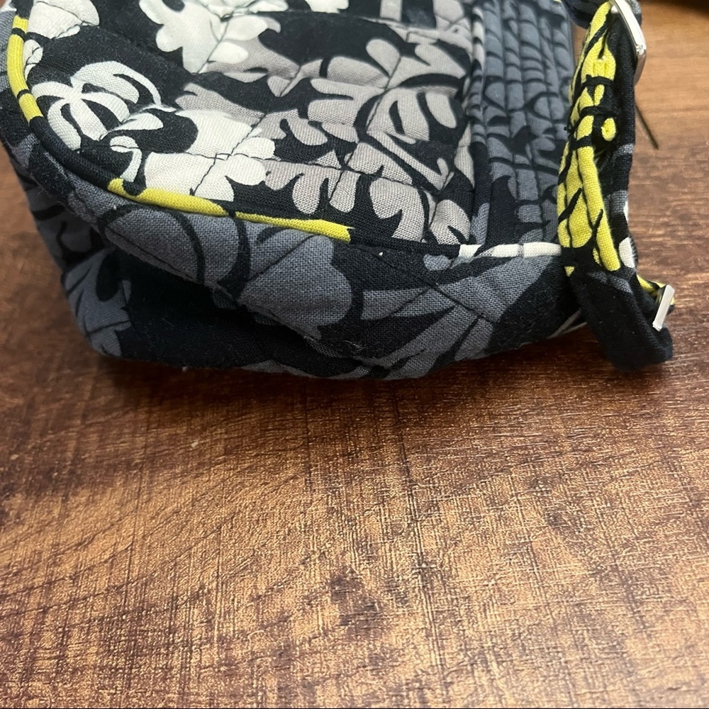 Vera Bradley small purse black gray yellow white 100% cotton zip closure - Picture 6 of 10